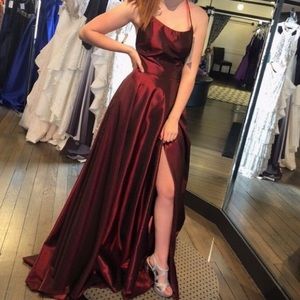 Sherri Hill Dress Size 8
